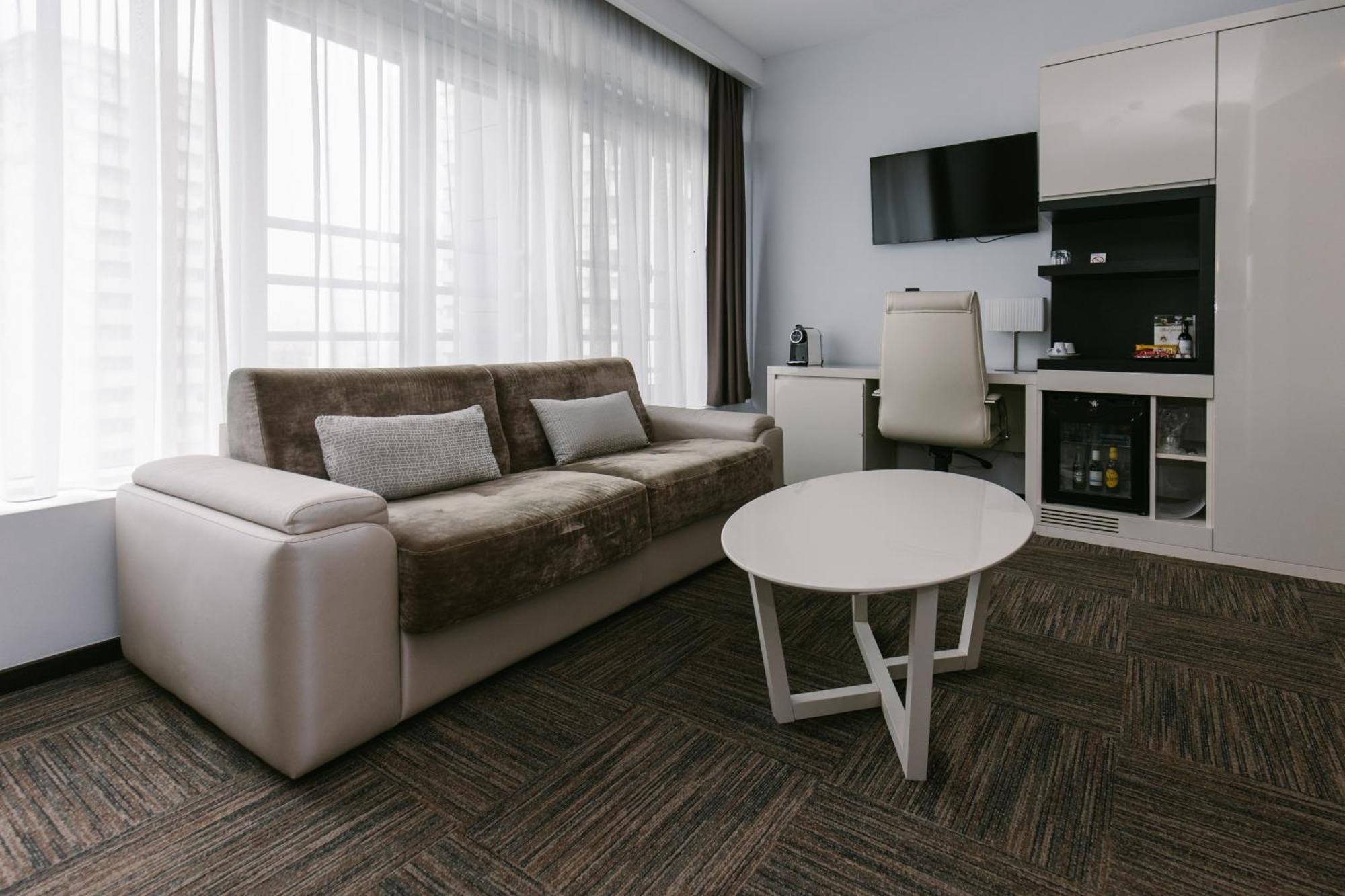 Hotel Heritage Белград Екстериор снимка